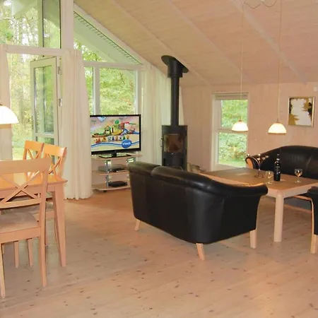 Holiday Stege 36 With Hot Tub Casa vacanze *